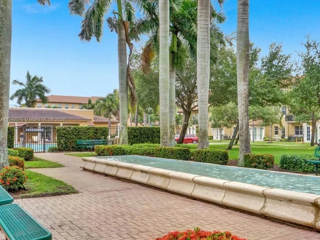 965 SW 147th Ave # 2504, Pembroke Pines FL 33027