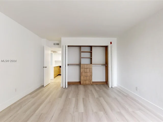 2715 Tigertail Ave # 401, Miami FL 33133