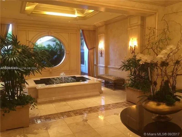 19707 Turnberry Way # 7G, Aventura FL 33180