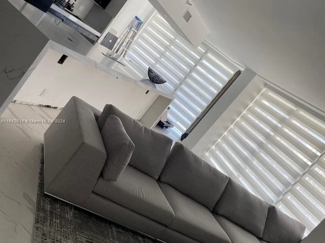 19707 Turnberry Way # 7G, Aventura FL 33180