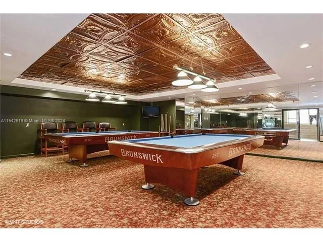 19707 Turnberry Way # 7G, Aventura FL 33180