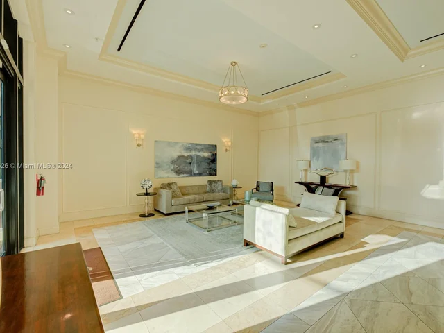 1300 Ponce De Leon Blvd # 710, Coral Gables FL 33134