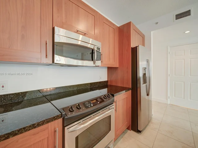 1300 Ponce De Leon Blvd # 710, Coral Gables FL 33134