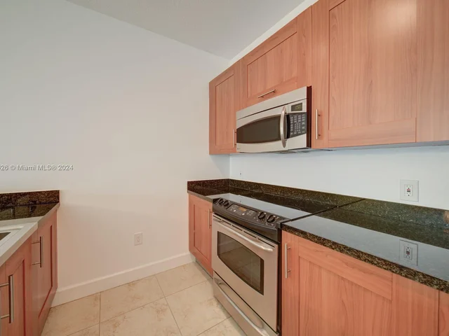 1300 Ponce De Leon Blvd # 710, Coral Gables FL 33134