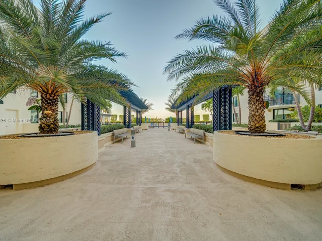 1300 Ponce De Leon Blvd # 710, Coral Gables FL 33134