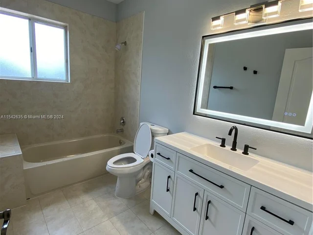 2226 SE 20th Ave # 2226, Homestead FL 33035