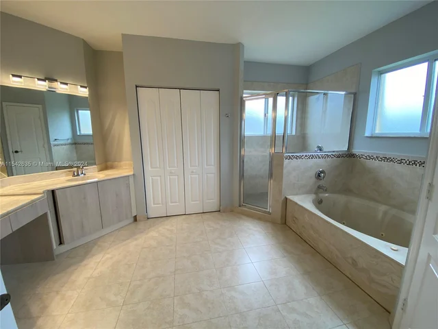 2226 SE 20th Ave # 2226, Homestead FL 33035