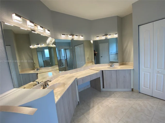 2226 SE 20th Ave # 2226, Homestead FL 33035