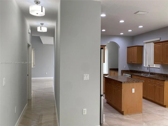 2226 SE 20th Ave # 2226, Homestead FL 33035