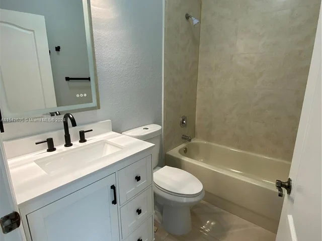 2226 SE 20th Ave # 2226, Homestead FL 33035