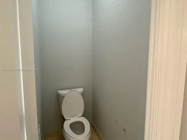 2226 SE 20th Ave # 2226, Homestead FL 33035