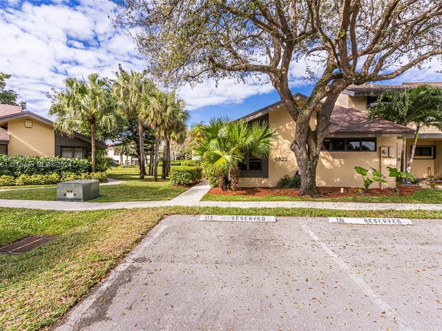 8823 Cleary Blvd # 8823, Plantation FL 33324