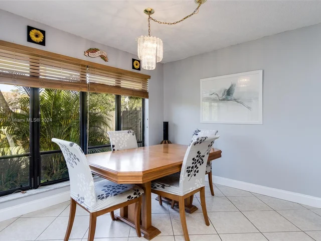 8823 Cleary Blvd # 8823, Plantation FL 33324