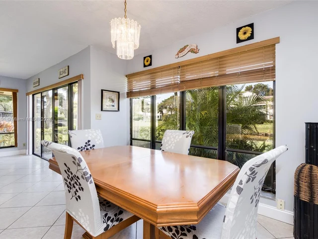 8823 Cleary Blvd # 8823, Plantation FL 33324