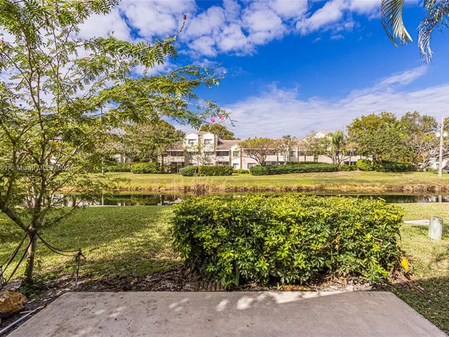 8823 Cleary Blvd # 8823, Plantation FL 33324