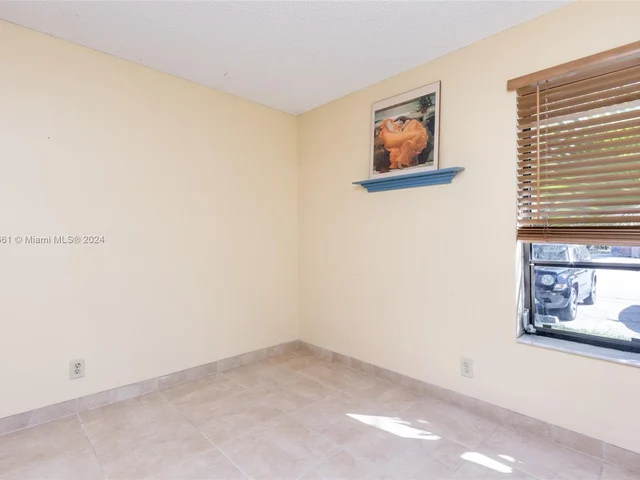 8823 Cleary Blvd # 8823, Plantation FL 33324