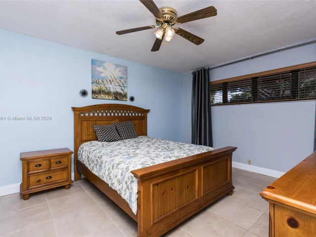 8823 Cleary Blvd # 8823, Plantation FL 33324