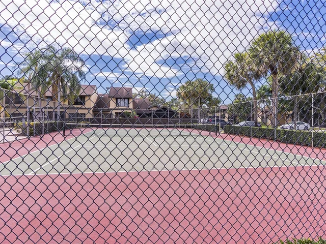 8823 Cleary Blvd # 8823, Plantation FL 33324