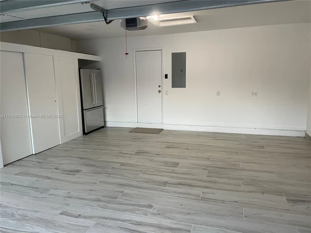 159 Cameron Ct, Weston FL 33326