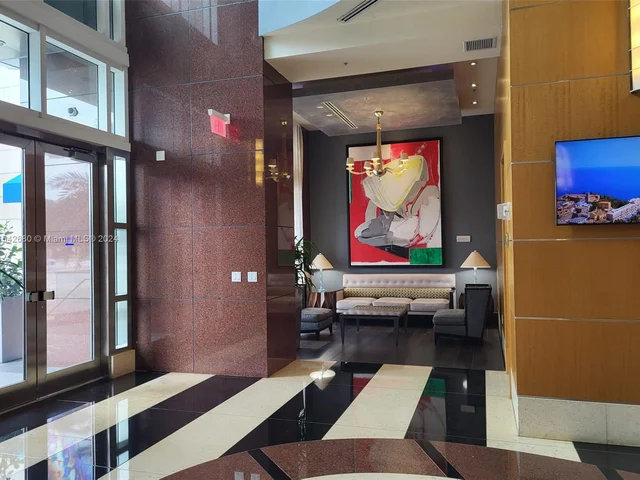 253 NE 2nd St # 420, Miami FL 33132