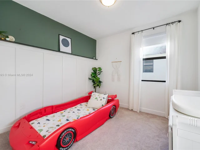 11892 SW 235th Ter, Homestead FL 33032