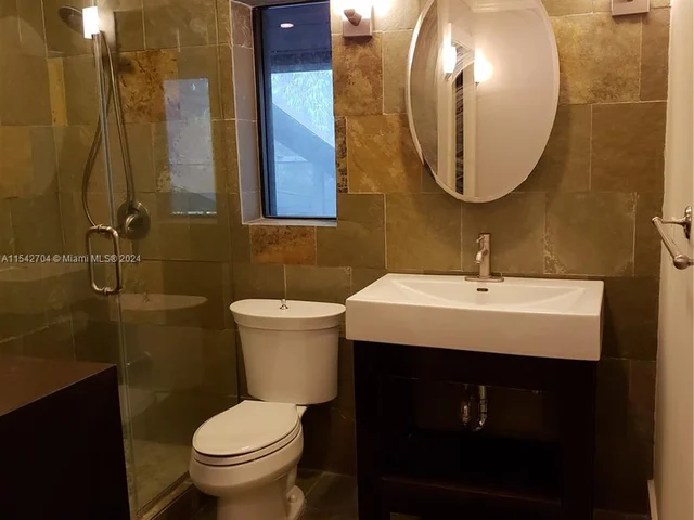 7822 SW 99 ST, Miami FL 33156