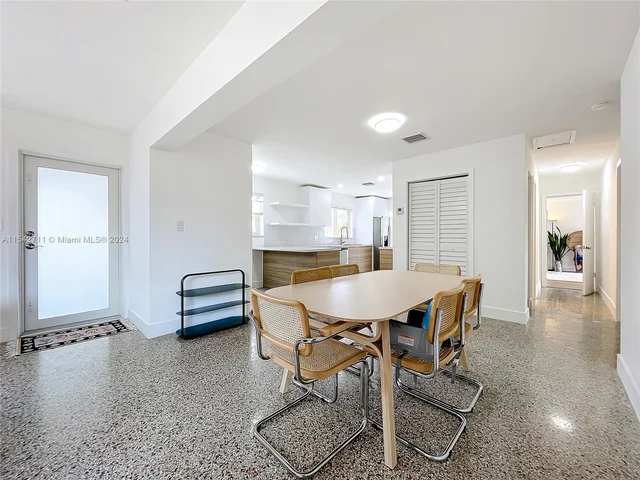 3637 Riverland Rd, Fort Lauderdale FL 33312