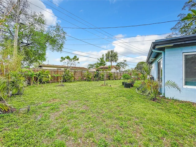 3637 Riverland Rd, Fort Lauderdale FL 33312