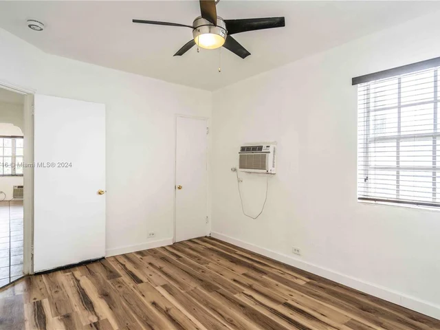 2383 Flamingo Dr # 4, Miami Beach FL 33140