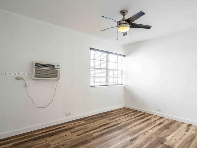 2383 Flamingo Dr # 4, Miami Beach FL 33140