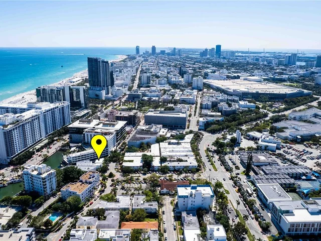 2383 Flamingo Dr # 4, Miami Beach FL 33140