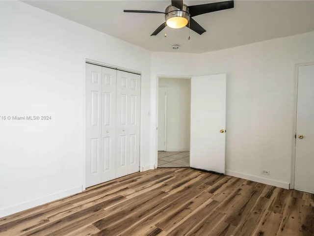 2383 Flamingo Dr # 4, Miami Beach FL 33140