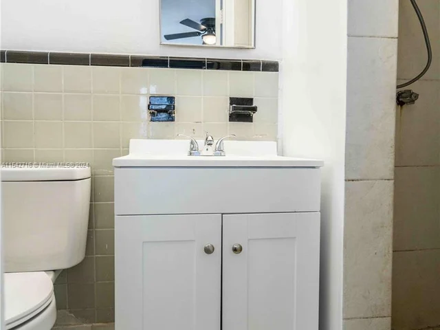 2383 Flamingo Dr # 4, Miami Beach FL 33140