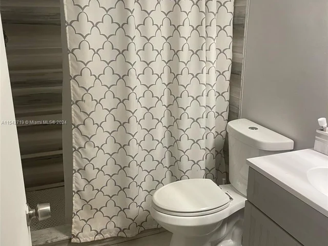 14354 SW 97th Ter, Miami FL 33186