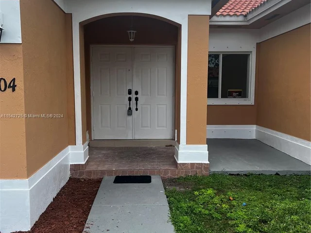 1304 SE 7th Ct # 1304, Homestead FL 33033