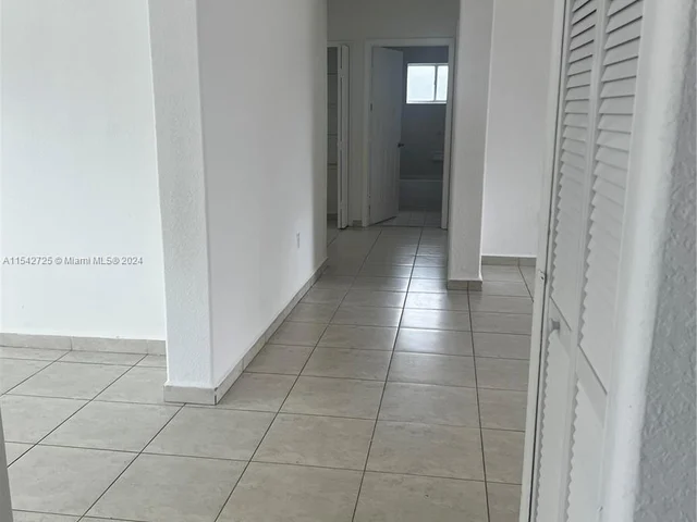 1304 SE 7th Ct # 1304, Homestead FL 33033