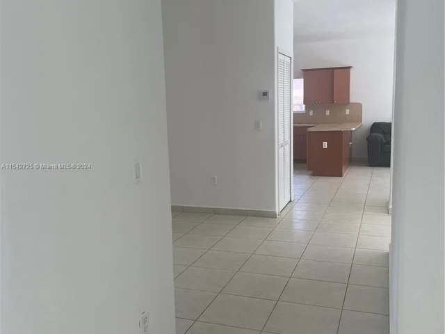 1304 SE 7th Ct # 1304, Homestead FL 33033