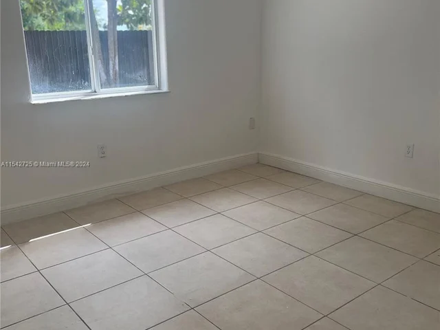 1304 SE 7th Ct # 1304, Homestead FL 33033