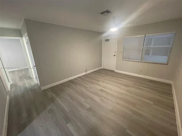 1077 SE 22nd Ave # N8, Pompano Beach FL 33062