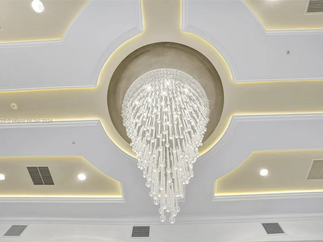 100 S Birch Rd # 1103F, Fort Lauderdale FL 33316