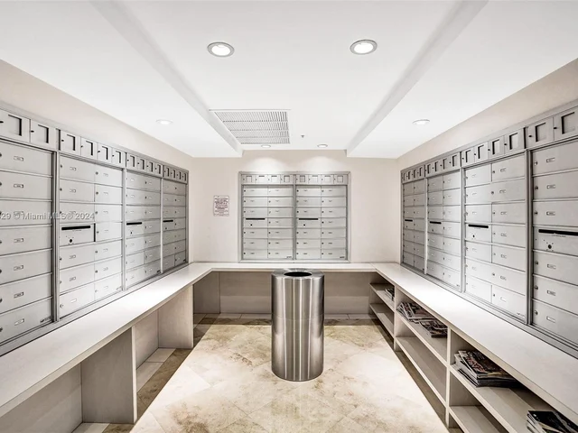 100 S Birch Rd # 1103F, Fort Lauderdale FL 33316