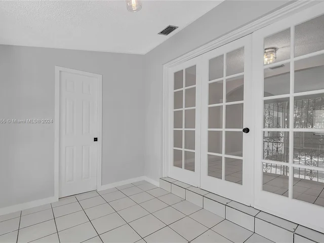 2327 SW 22nd Ter, Miami FL 33145