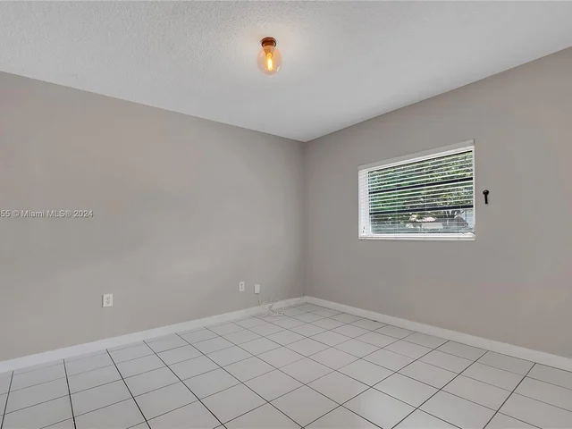 2327 SW 22nd Ter, Miami FL 33145