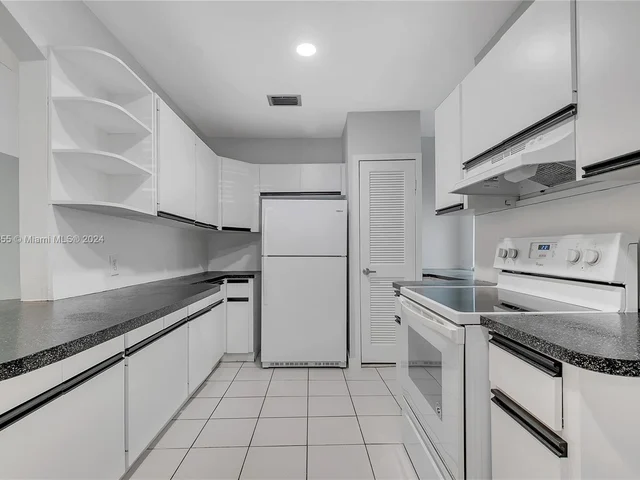 2327 SW 22nd Ter, Miami FL 33145