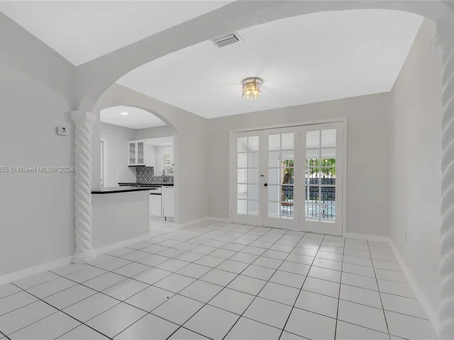 2327 SW 22nd Ter, Miami FL 33145