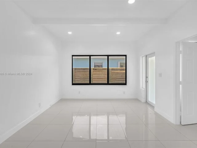 1223 Polk St, Hollywood FL 33019