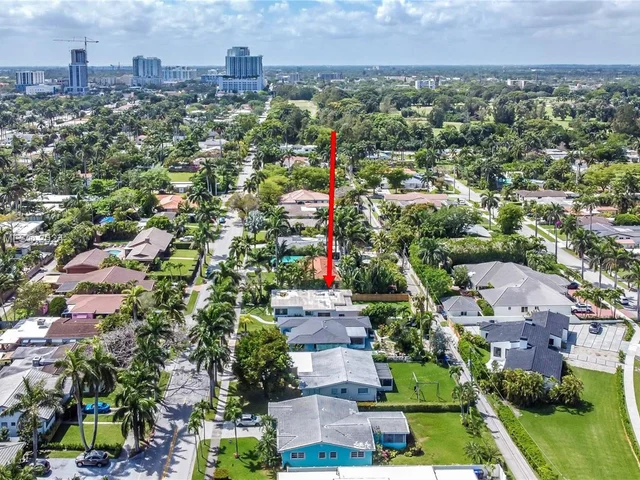 1223 Polk St, Hollywood FL 33019