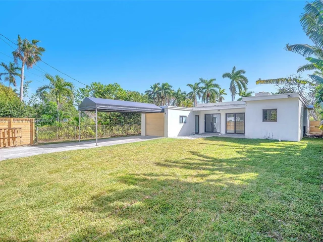 1223 Polk St, Hollywood FL 33019