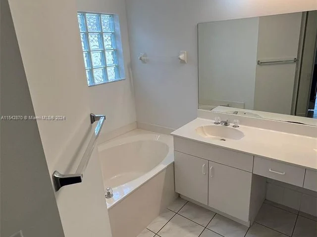 15770 SW 84th Ter, Miami FL 33193