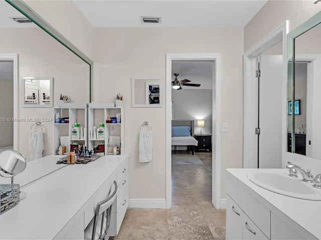 14765 SW 79th Ct, Palmetto Bay FL 33158